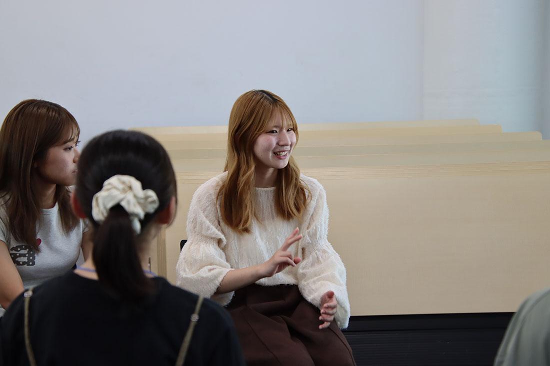 オープンキャンパス　女子高校生