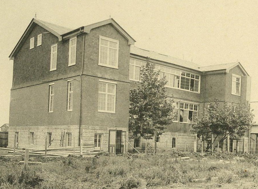 1928年頃の芝浦校舎(異人学校)